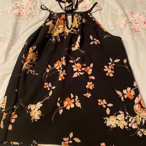 Beautiful floral halter top stitch fix